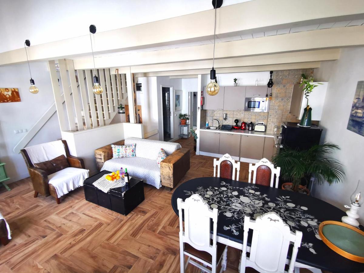 Charming Portuguese Style Apartment, For Rent "Vida A Portuguesa", "Gaivota" Alojamento Local Portimao Ngoại thất bức ảnh